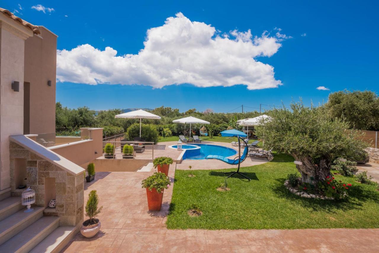 Romanza Luxury Villa Kalamákion 외부 사진