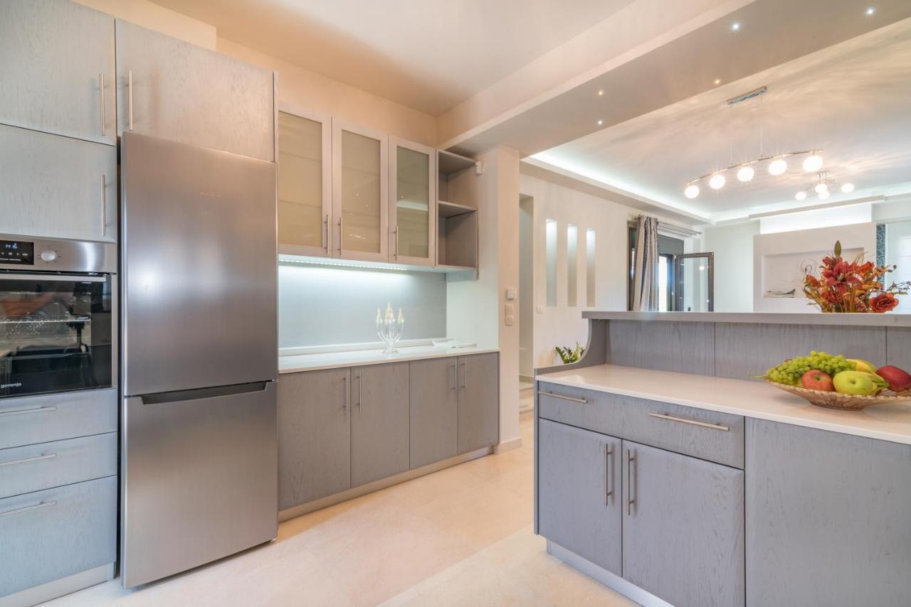 Romanza Luxury Villa Kalamákion 외부 사진