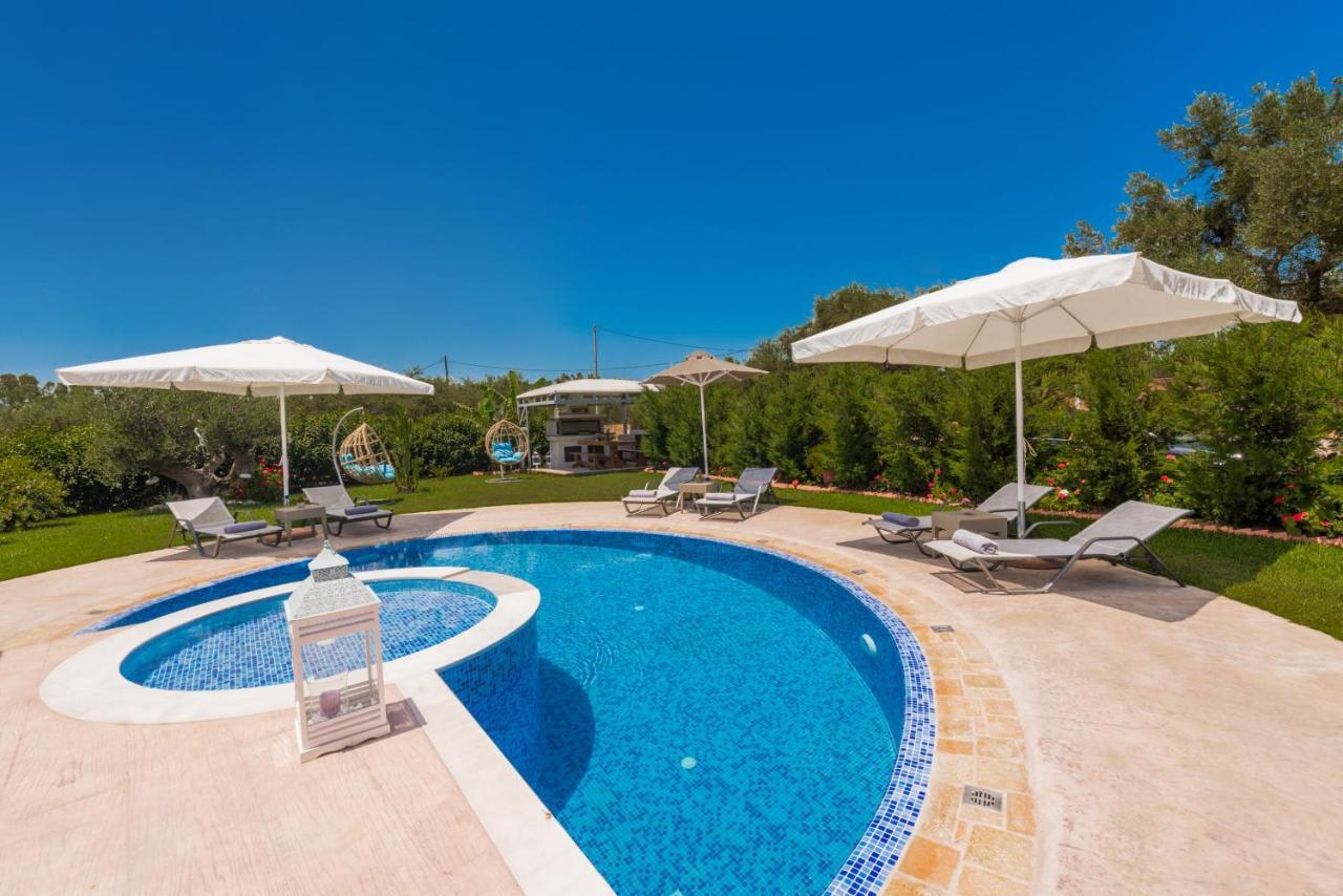 Romanza Luxury Villa Kalamákion 외부 사진